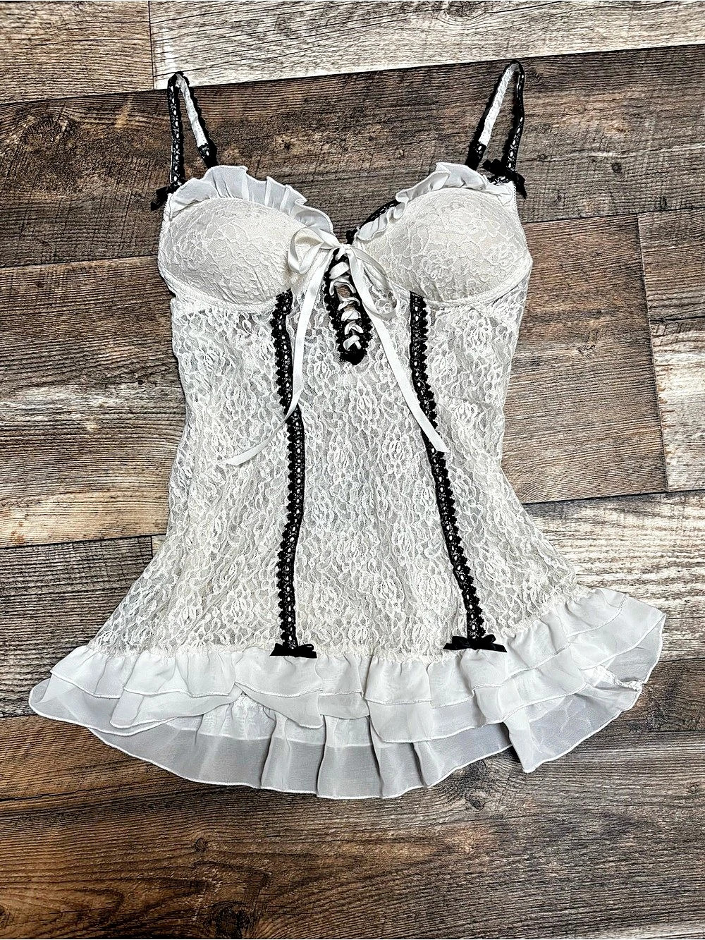 Sentiments White Lace Bustier Corset